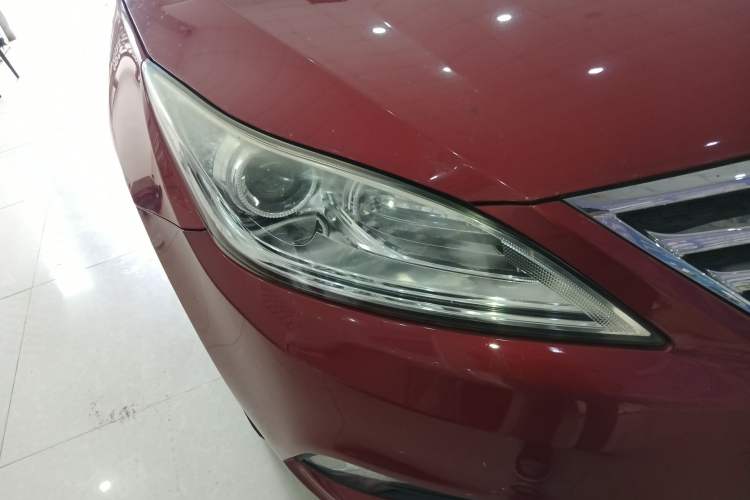 Used CHANGAN Eado 2015 1.6L Automatic Luxury Model Right Front Headlight