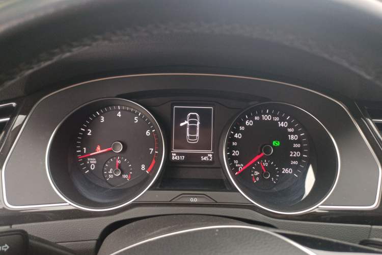 Used Volkswagen Magotan 2018 330TSI DSG Advanced Model
