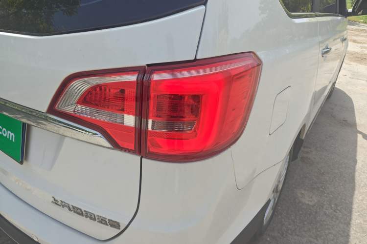 Used Baojun 730 2016 1.5L Manual Comfort Version 7 Seats China V Emission Standard Right Rear Taillight