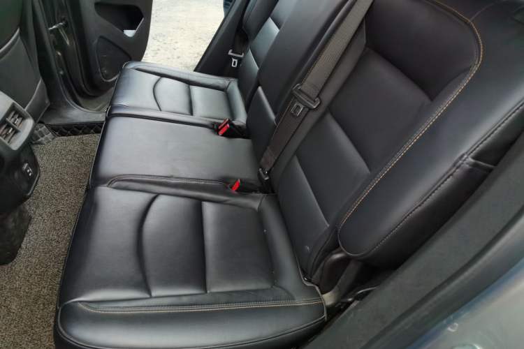 Used Chevrolet Equinox 2019 535T Automatic Chijie Edition China VI Left Rear Seat