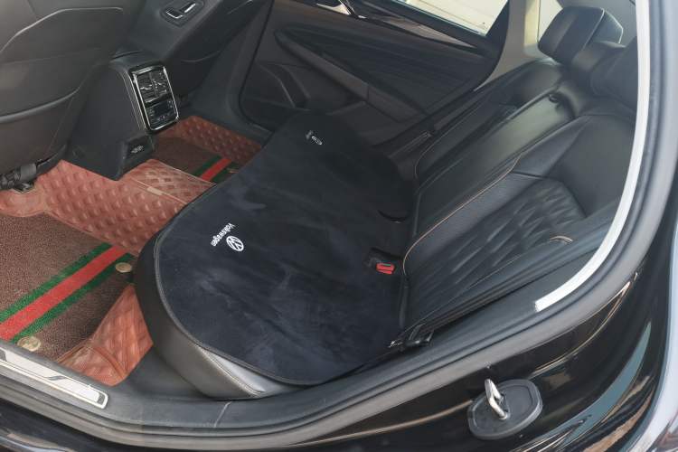 Used Volkswagen Passat New Energy 2020 430 PHEV Hybrid Luxury Edition China VI Standard
