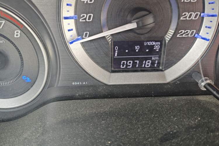 Used Honda City Classic 2012 1.5L manual Comfort version