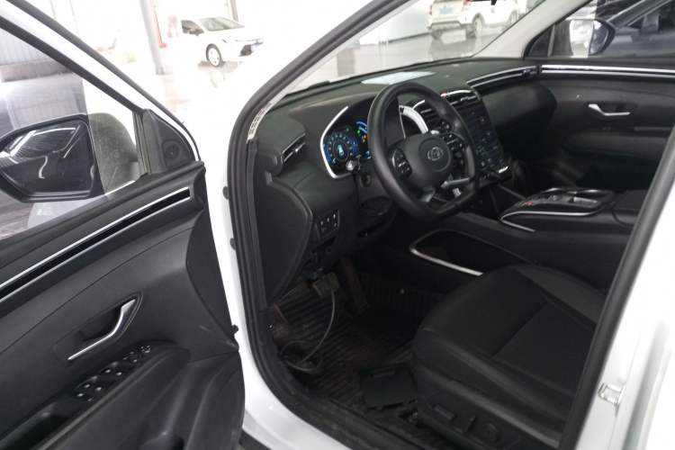 Used Hyundai Tucson 2023 Tucson L 1.5T Automatic Two-Wheel Drive DLX Luxury Edition Driver Seat