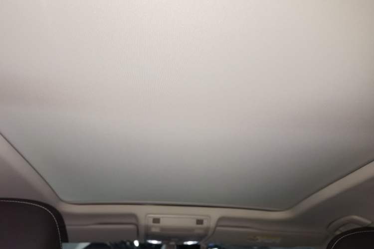 Used Volkswagen Tayron 2019 330TSI Two-Wheel Drive Luxury Model China VI Standard