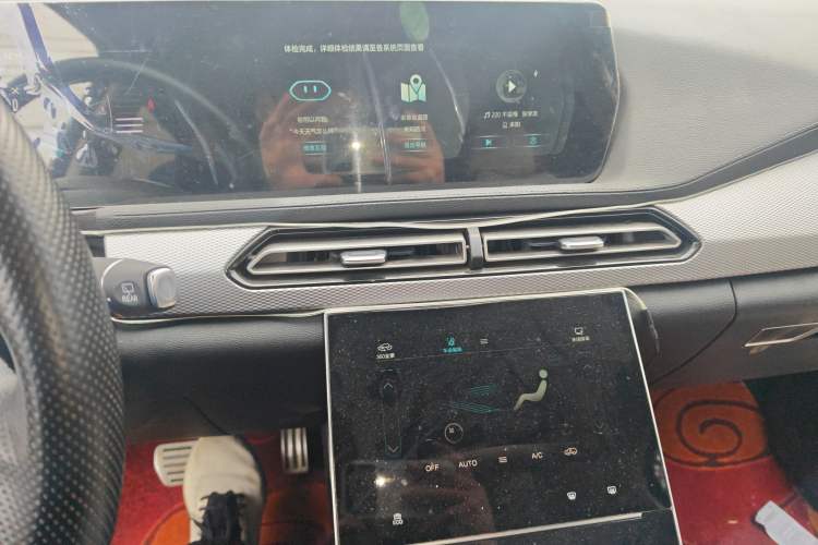 Used BAIC Beijing X7 2020 1.5TD DCT ZhiShang Edition Audio And AC Panel