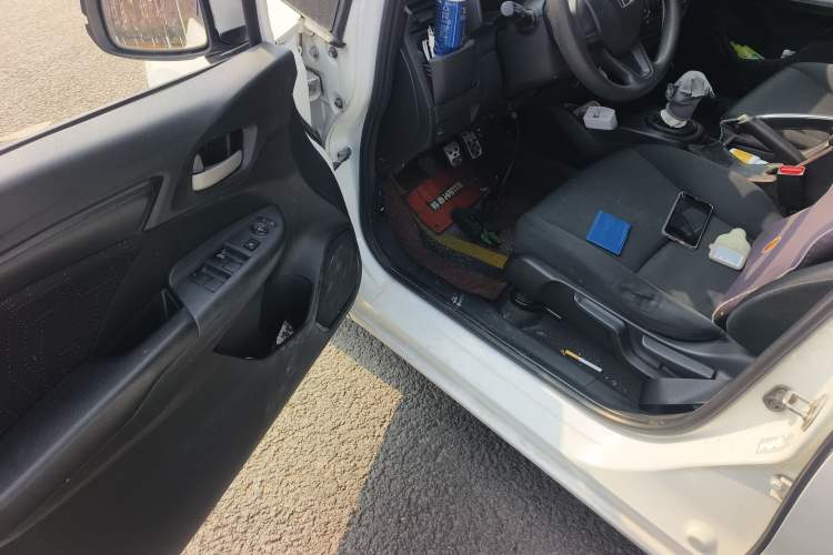 Used Honda Fit 2014 1.5L LX Manual Comfort Model
