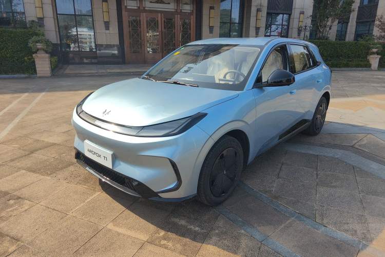 Used ARCFOX T1 2025 Model 425 PRO