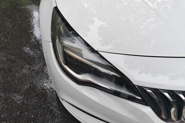 Used Buick Verano 2016 Hatchback 15S Automatic Leading Model