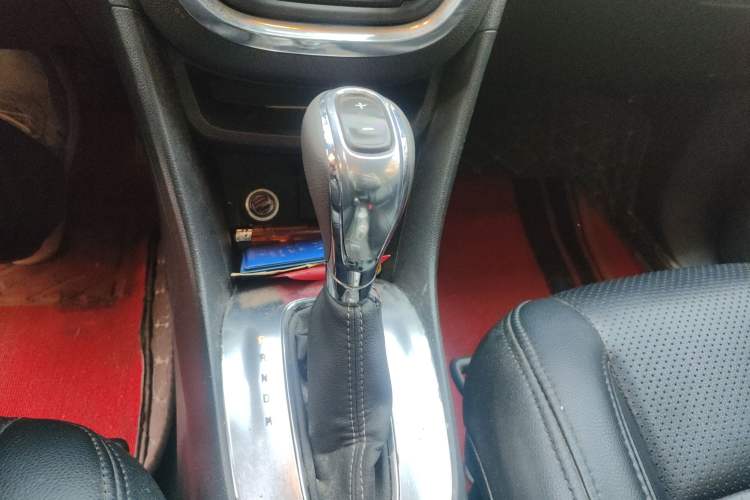 Used Buick Encore 2013 1.4T Automatic Two-Wheel Drive Elite Model
