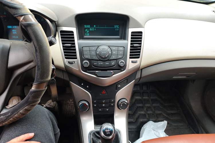 Used Chevrolet Cruze 2015 1.5L Classic SL MT