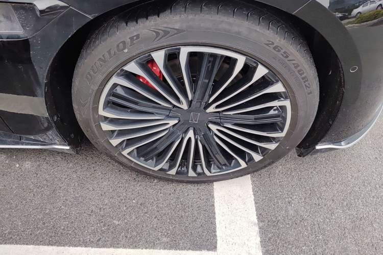 Used Avatr 12 2025 Updated Ultra All-Electric Four-Wheel Drive Right Front Wheel Hub