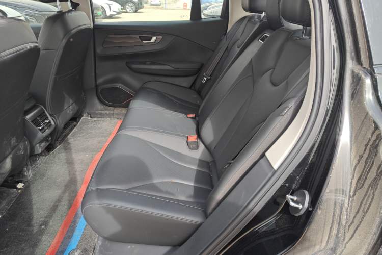 Used Hongqi E-QM5 2023 Revised Version Basic Travel Edition Left Rear Seat