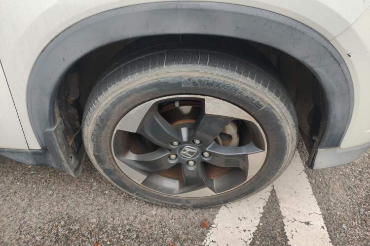 Used Honda Vezel 2015 1.8L CVT 2WD Luxury Model