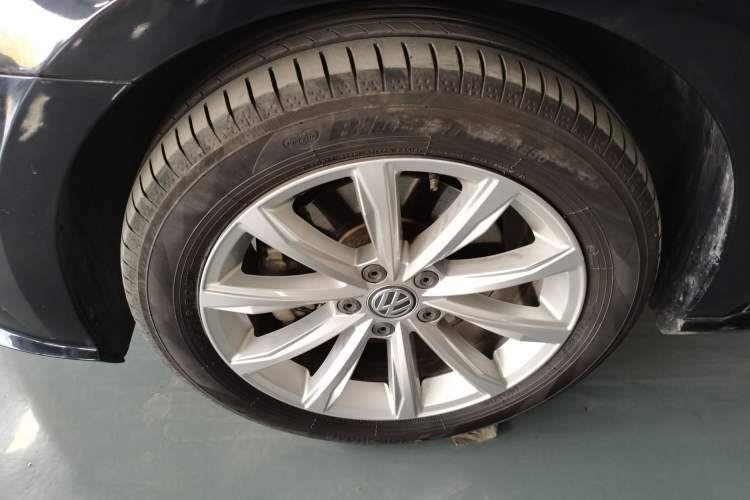 Used Volkswagen Passat 2017 330TSI DSG Luxury Edition
