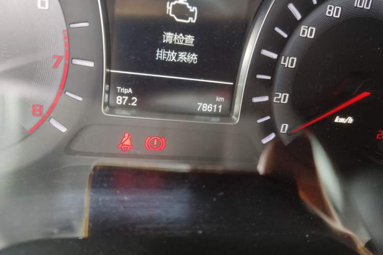 Used GAC Trumpchi GS4 2016 235T Manual Luxury Edition Odometer Close Up