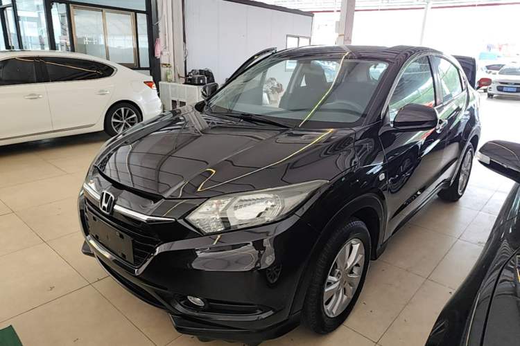 Ojetý Honda Vezel 2017 1.5L CVT 2WD Comfort Model