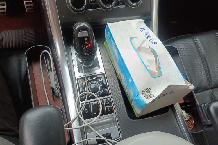 Used Land Rover Range Sport 2015 3.0 SDV6 HSE Gear Lever