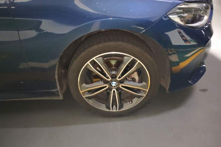 Used BMW 1 Series 2022 120i M Sport Edition Right Front Wheel Hub