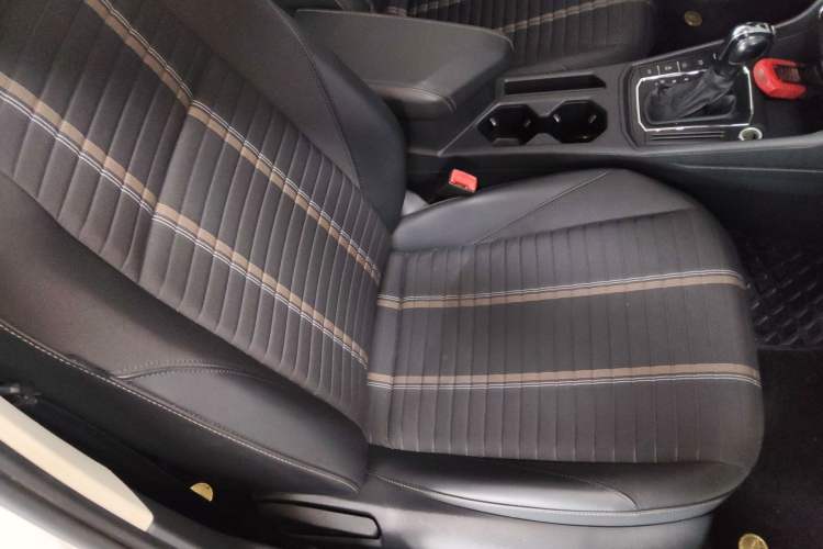 Used Volkswagen Lavida 2018 280TSI DSG Comfort Edition China V Standard Right Front Seat