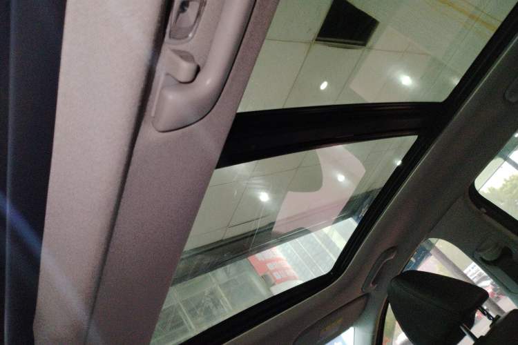 Used Hyundai Tucson 2021 Tucson L 1.5T DCT GLX Elite Edition Headliner