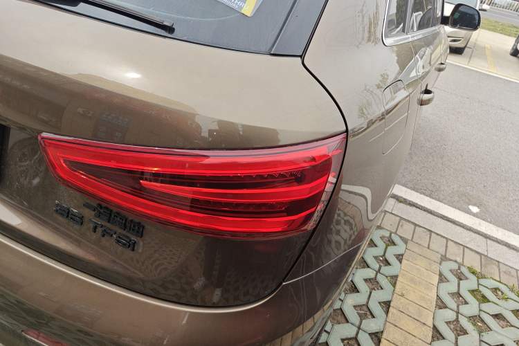 Used Audi Q3 2013 35 TFSI Comfort Model Right Rear Taillight