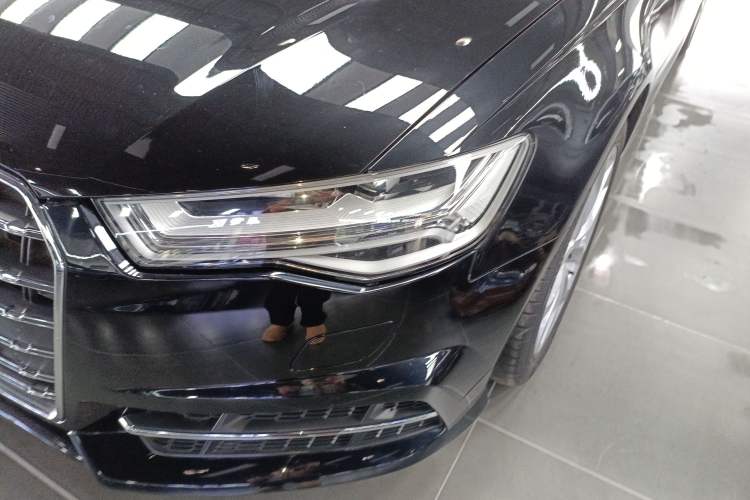 Used Audi A6L 2018 30th Anniversary Edition 35 TFSI Fashion Model
