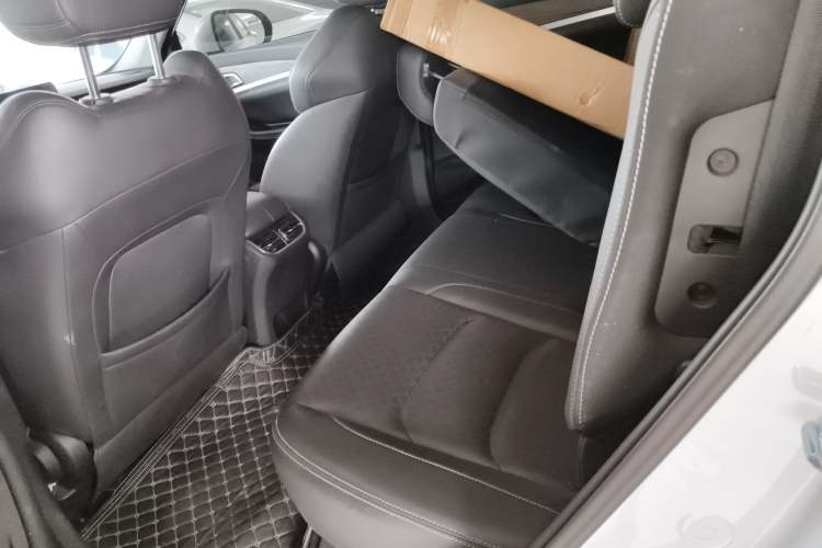 Used Skyworth HT-i 2024 1.5L PHEV 115KM ZhiLong Edition