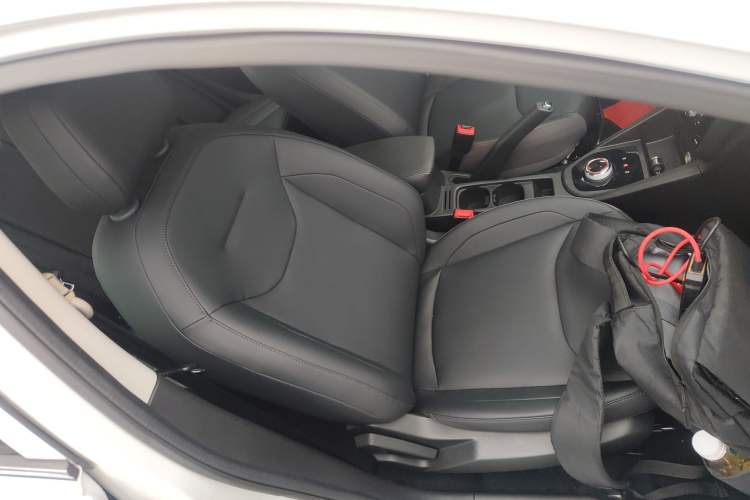 Used JAC Group iEVA50 2021 Battery-Swap Comfort Version Right Front Seat