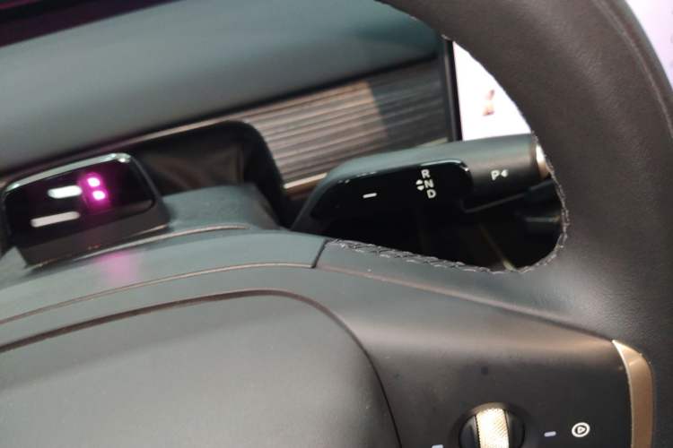 Used ONVO L60 2024 60 kWh Rear-Drive Version