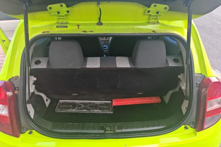 Used JMEV Xiao Qilin 2023 Joyful Edition 201km Comfort Model Trunk