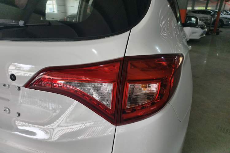 Used BYD Song 2018 1.5TI Manual Smart Connect Enjoyment Model Right Rear Taillight
