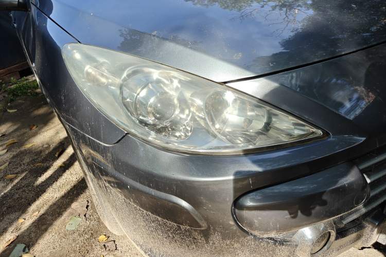 Used Peugeot 307 2010 Hatchback 1.6L Automatic Comfort Edition Right Front Headlight
