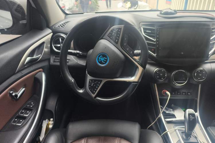 Used BYD Song New Energy 2017 Song DM 1.5TID All-Wheel Drive Luxury Model
