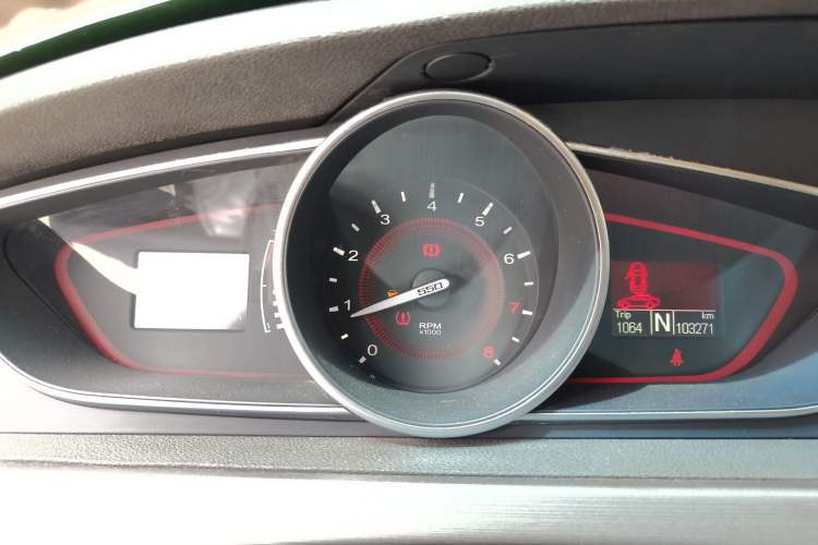 Used Roewe 550 2014 550S 1.8L Automatic Smart Selection Model
