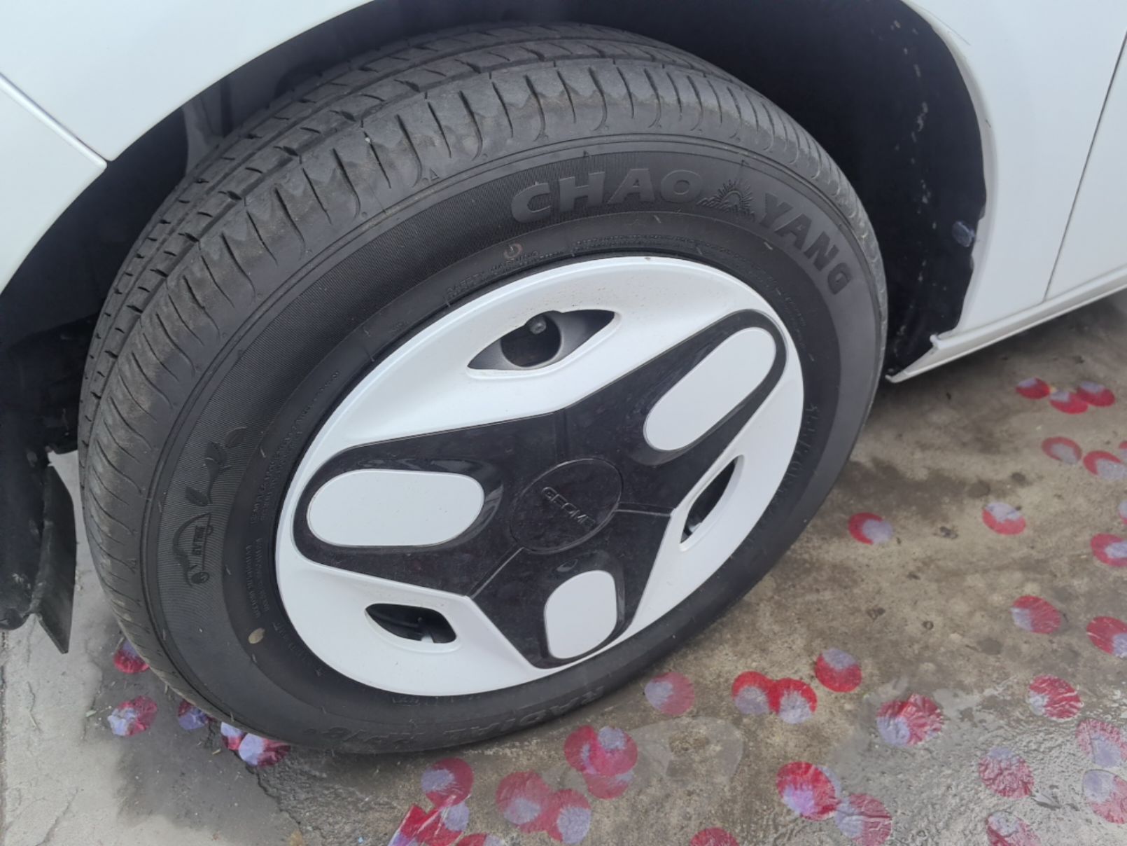 Geely Galaxy Panda 2025 210 km – Yuanqi Bear — снимка 10