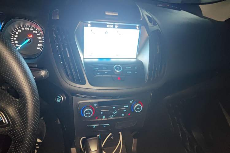Used Ford Kuga 2018 EcoBoost 180 Two-Wheel-Drive Luxury Wing Edition
