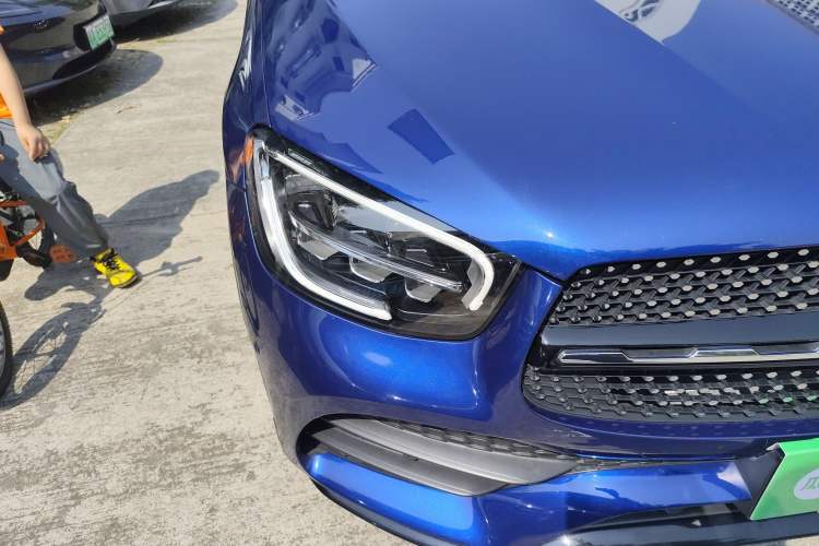 Used Mercedes-Benz GLC Coupe 2020 GLC 260 4MATIC Coupe SUV Right Front Headlight