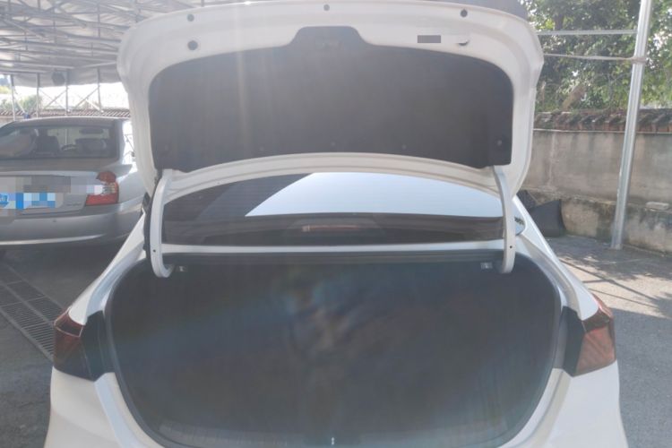 Used Kia K3 2021 Revised 1.5L CVT Fashion Edition Trunk