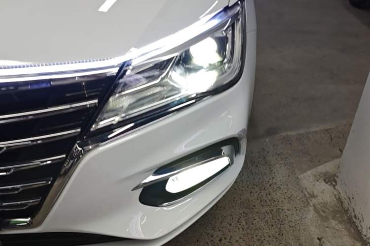 Used Roewe i5 2019 1.5L Manual 4G Connect Leehao Flagship Edition
