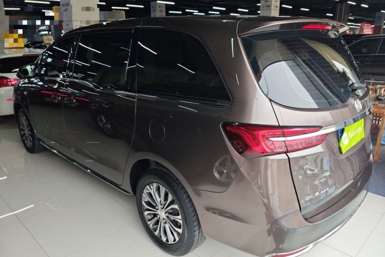 Used Buick GL8 2023 Land Executive Class Comfort Model Exterior 2