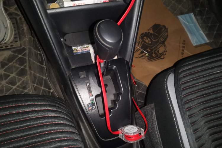 Used Toyota YARiS L Zhi Xuan 2020 1.5L CVT Leading Edition Gear Lever