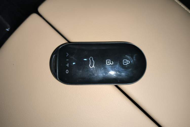 Used Hima AITO M7 2024 1.5T Rear-Drive Plus Version 6 Seats
