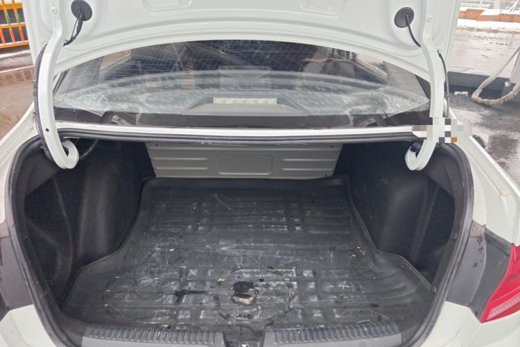 Used Volkswagen Jetta 2019 Dream Edition 1.4L Manual Fashion Version