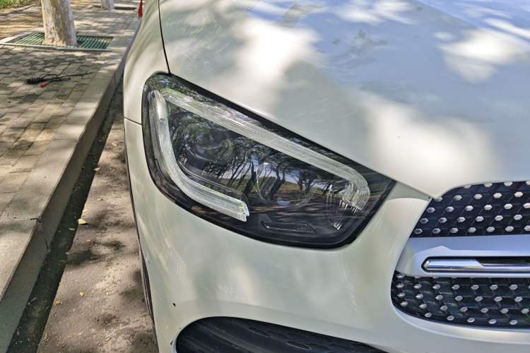 Used Mercedes-Benz GLC 2016 GLC 300 4MATIC Dynamic Model
