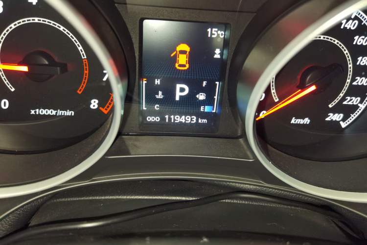 Used Mitsubishi ASX 2013 2.0L CVT Four-Wheel Drive Premium Edition
