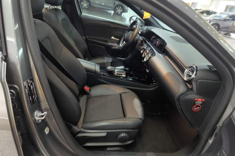 Used Mercedes-Benz A-Class 2019 A 200 Dynamic Edition Right Front Seat