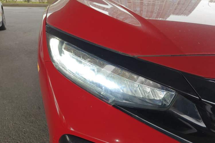 Used Honda Civic 2021 HATCHBACK 220TURBO Manual Driving Pleasure Control Right Front Headlight