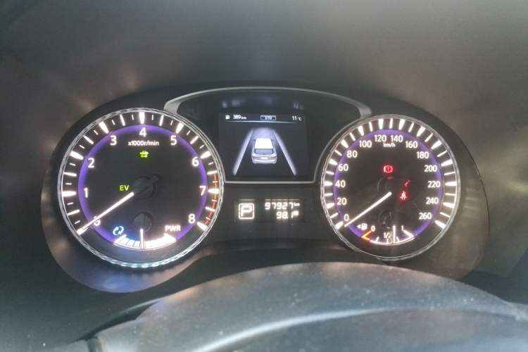 Used Infiniti QX60 2014 2.5 S/C Hybrid Two-Wheel Drive Excellence Edition Instrument Cluster