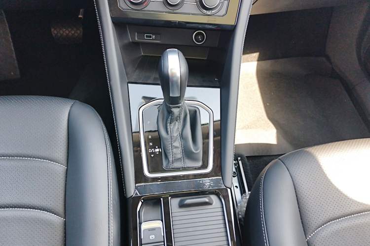 Used Jetta VS7 2024 280TSI Automatic Pioneer Edition