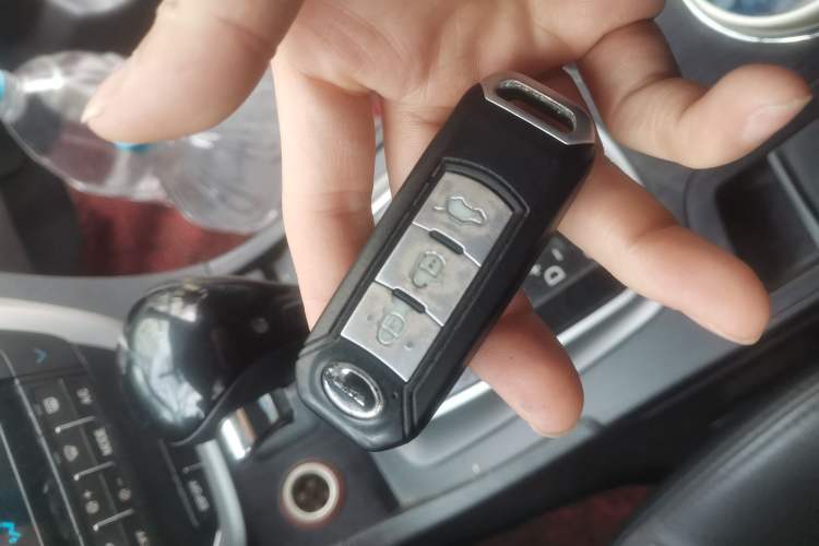 Used GAC Trumpchi GS5 2012 2.0L Automatic Two-Wheel Drive Luxury Edition Vehicle Key